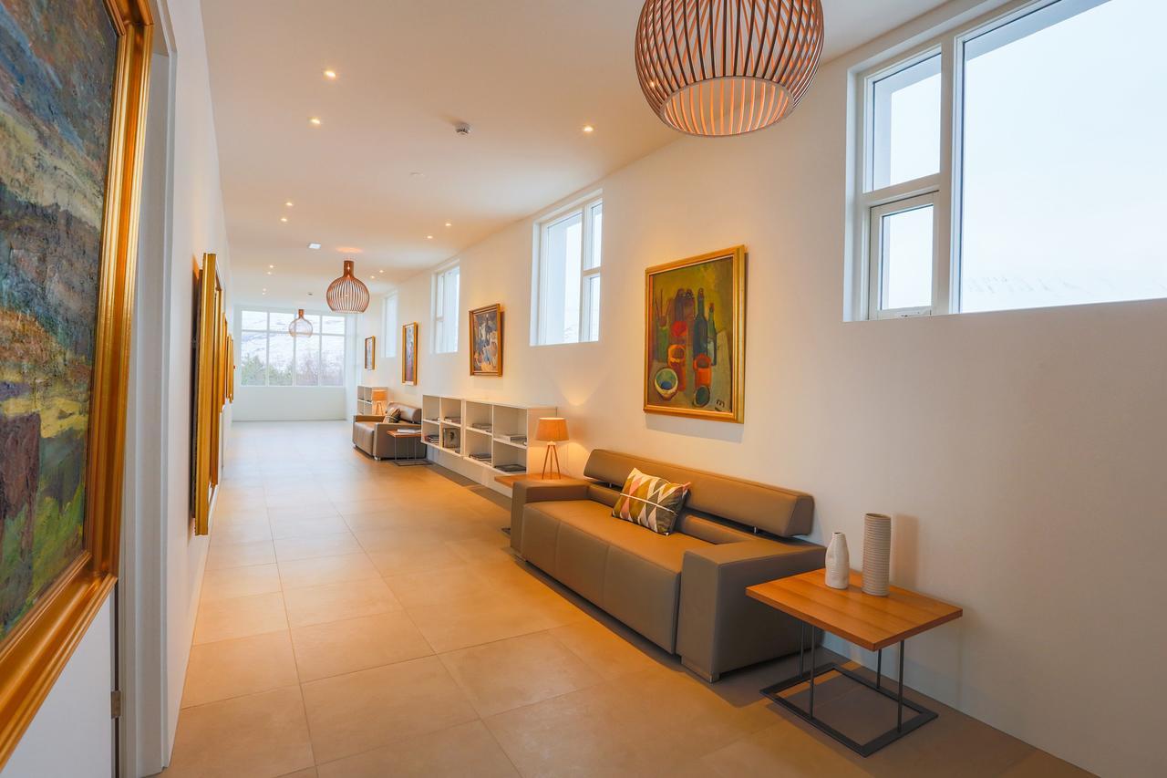 Apt. Hotel Hjalteyri Ngoại thất bức ảnh